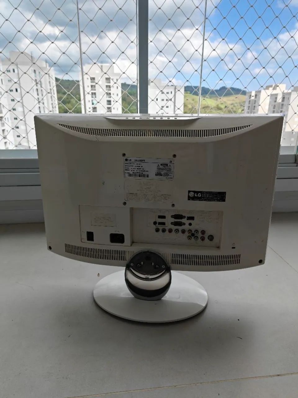 Monitor TV LG 22LU50FR Branco - Foto 2