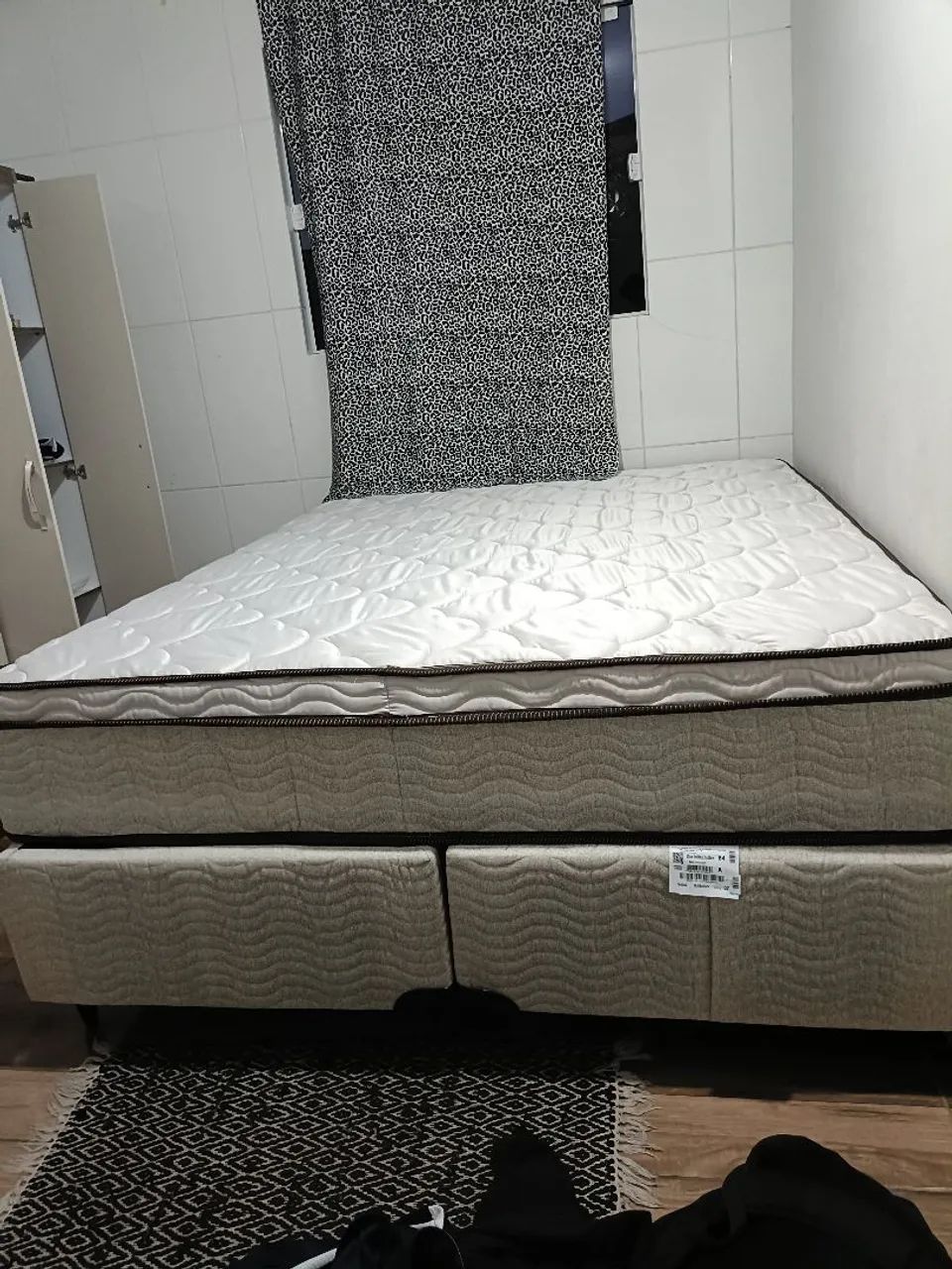 Cama box Queen molas ensacadas