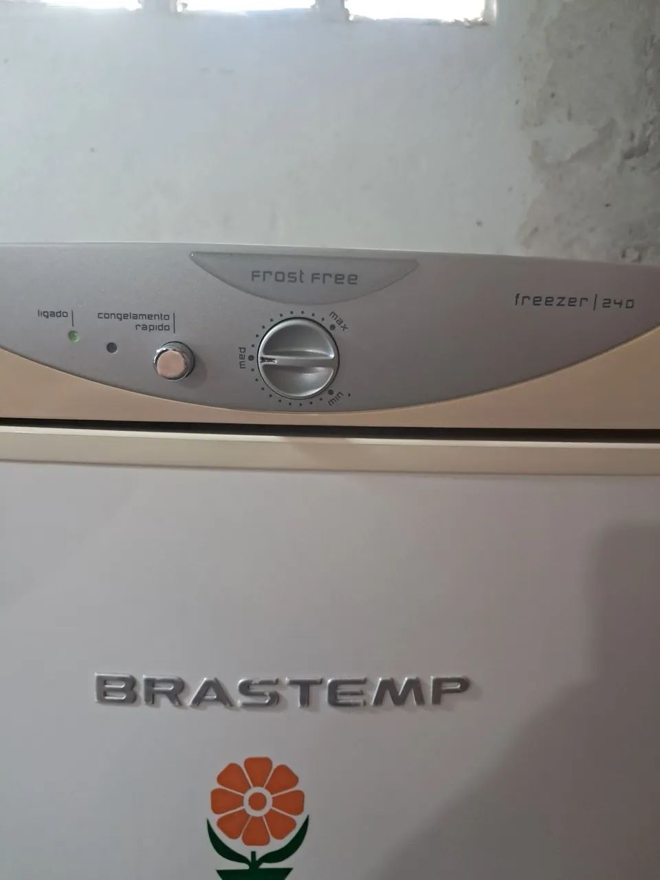 Freezer Brastemp frost free (não nesceita descongelar)Voltagem 220, funciona perfeitamente - Foto 6
