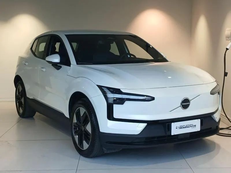 Volvo EX30 E60 Core (elétrico) 2024 - Foto 4