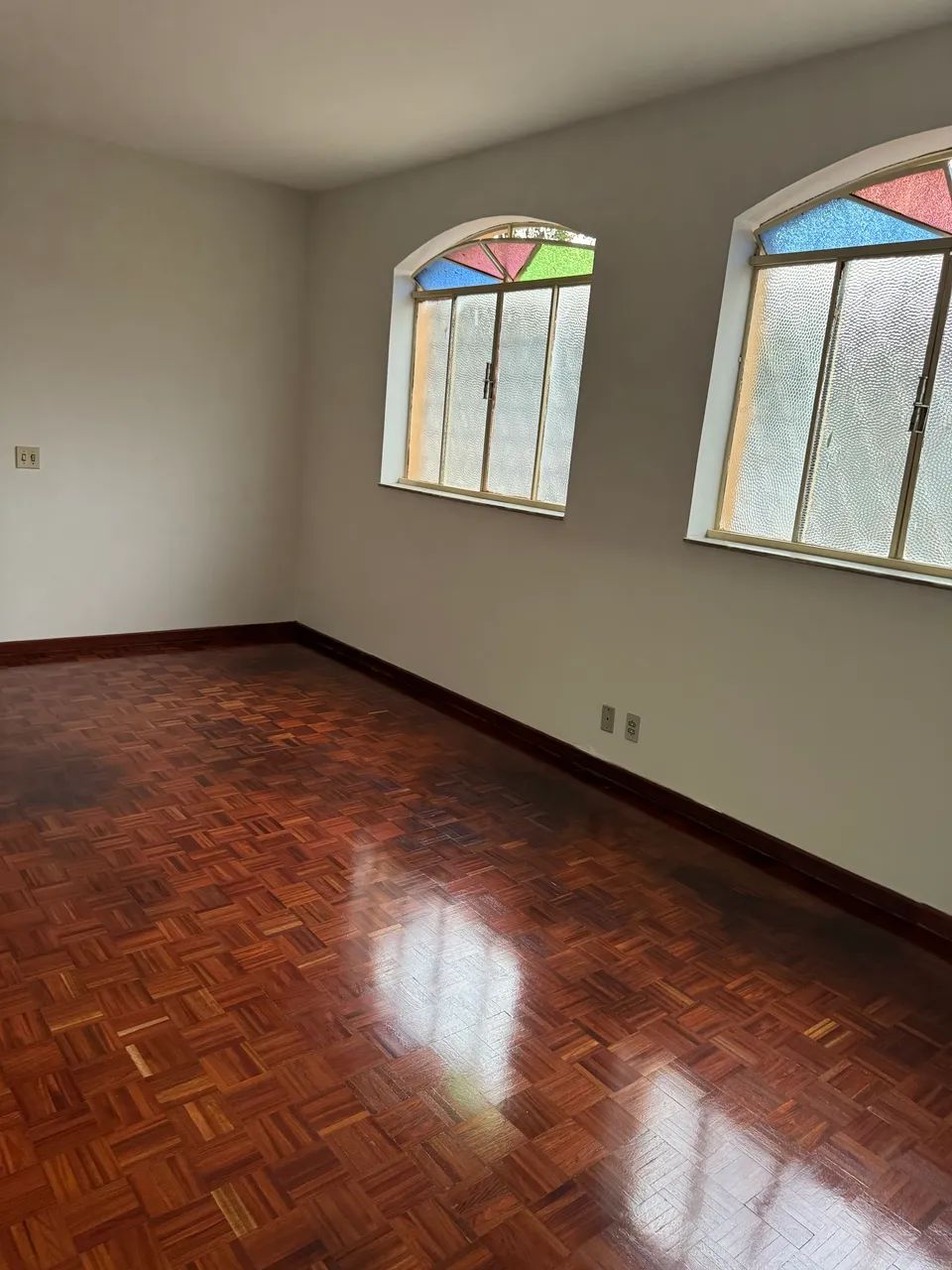 Vendo apto 1º piso, 3 qtos