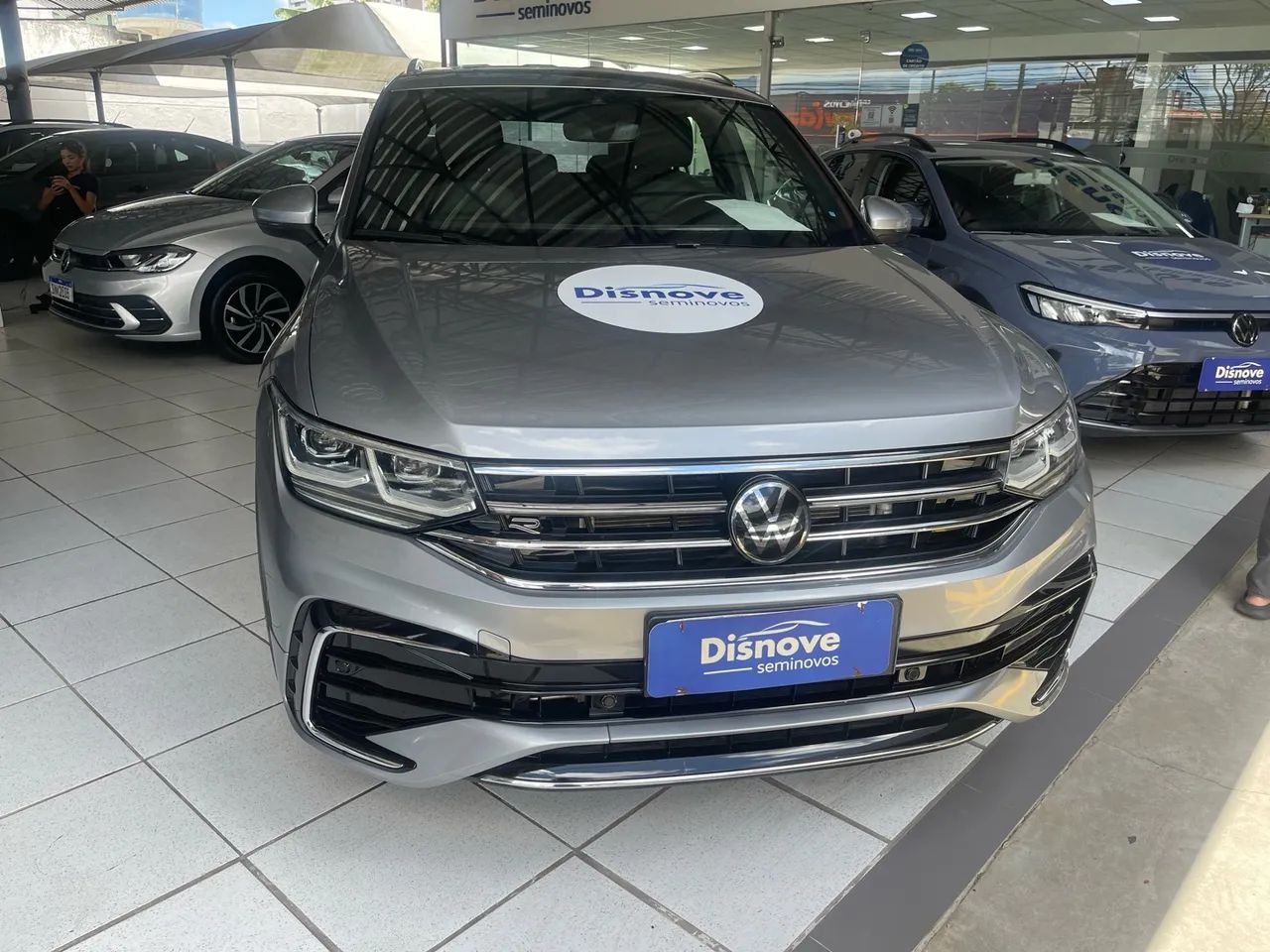Volkswagen Tiguan TIGUAN Allspac R-Line 300 TSI 2.0 2024