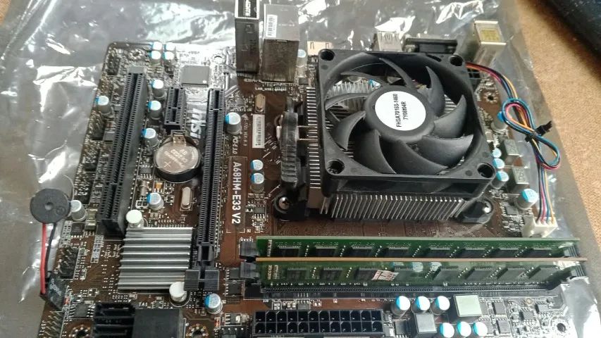 Kit AMD A4-6300 com 8 gigas DDR3 placa mãe A68HM-E33 V2 NOVA - Foto 4