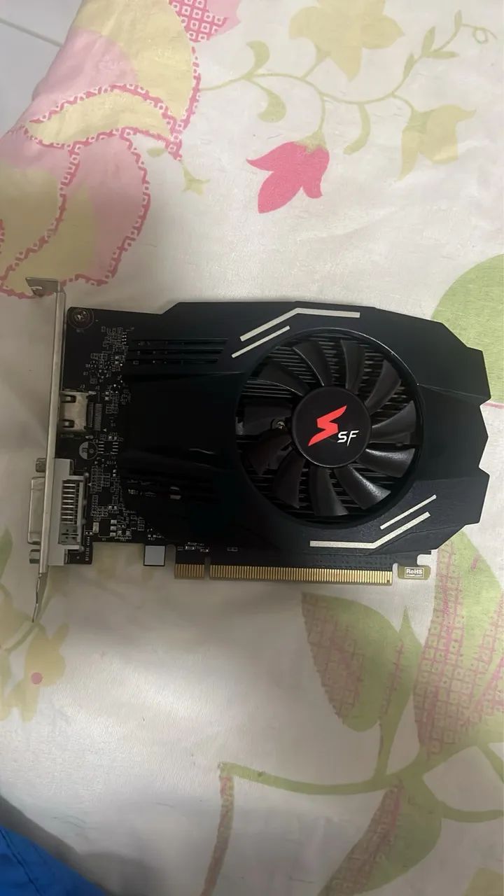 Vende gt1030 4gb  - Foto 2