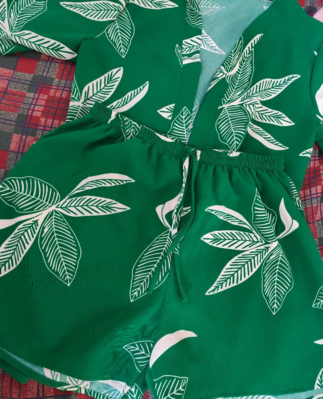 Conjunto Feminino Estampado Tropical Camisa e short  - Foto 4