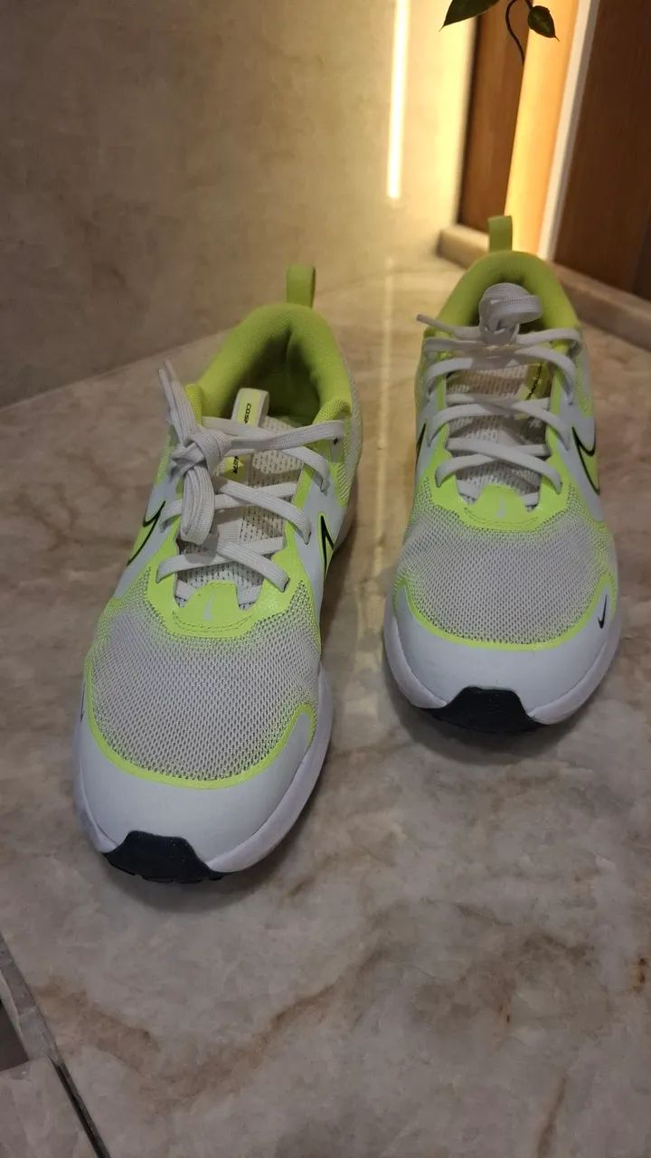 Tenis Nike Cosmic Runner Infantil 