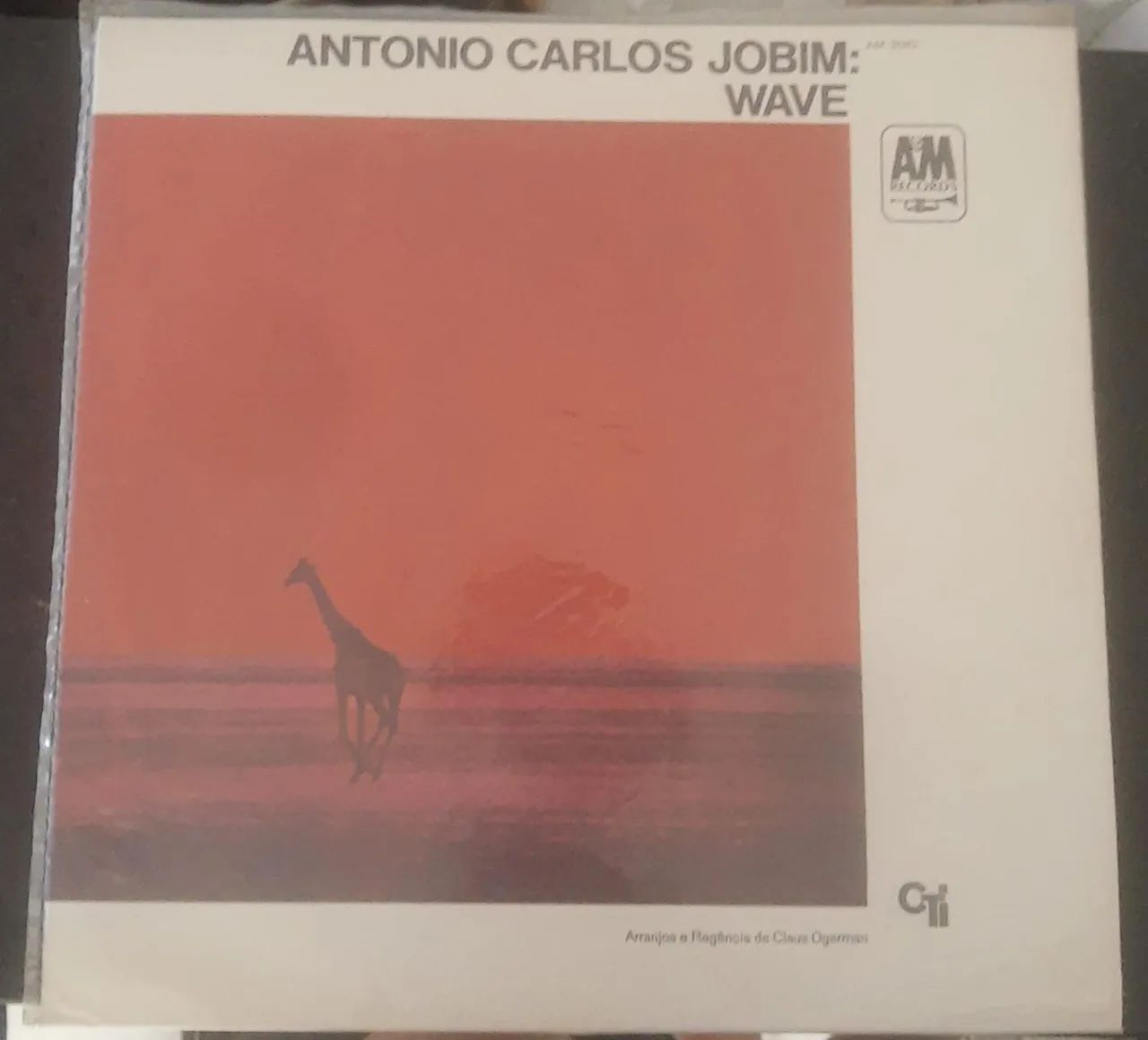LP TOM JOBIM WAVE