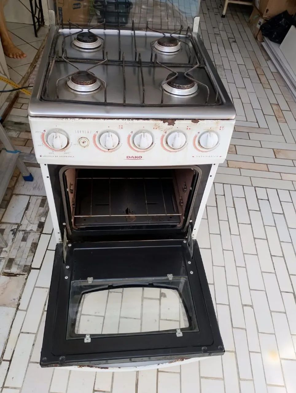 Fogão de 4 bocas acendimento automático  - Foto 3