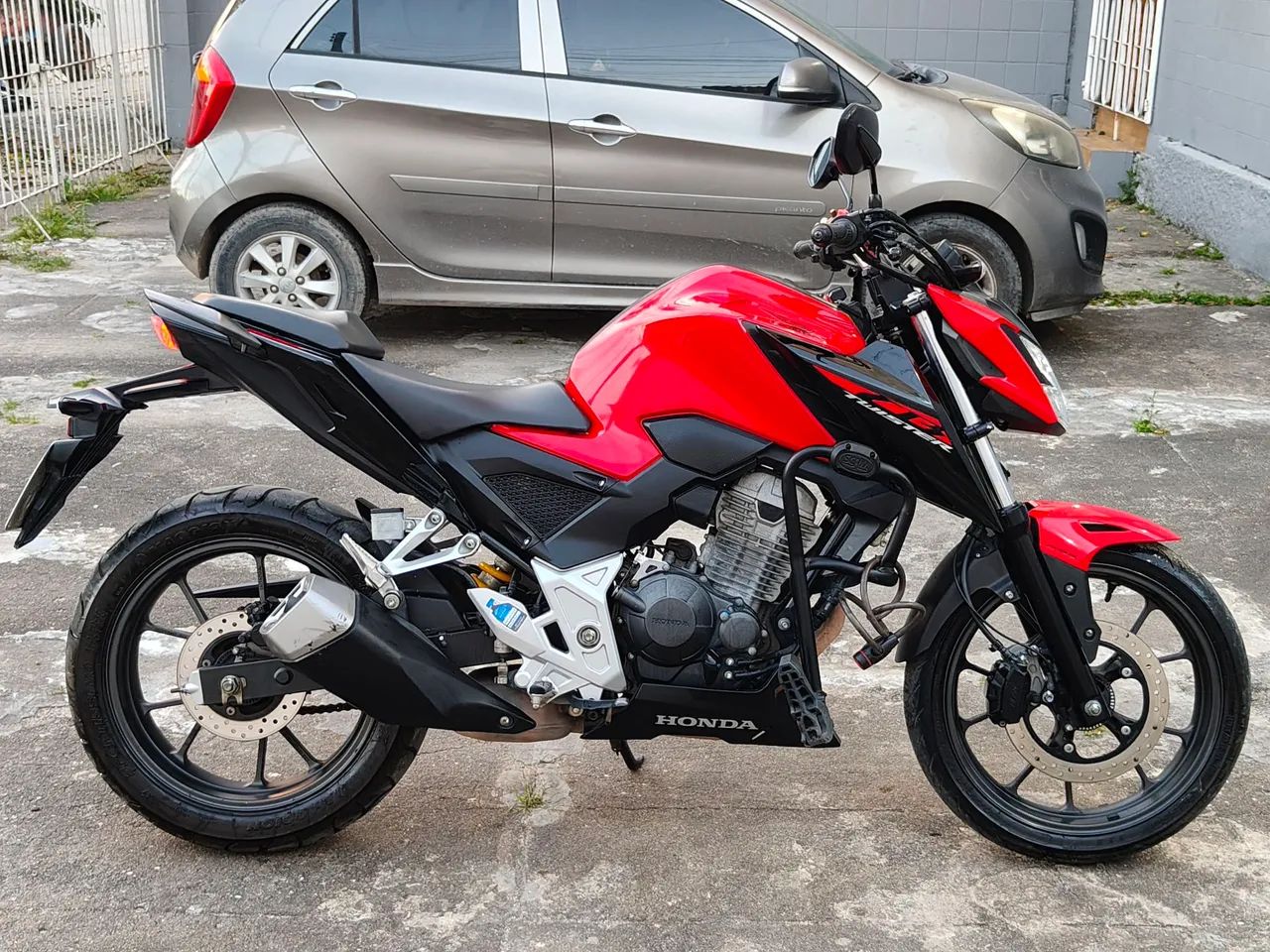 CB 300 Super conservada  - Foto 4