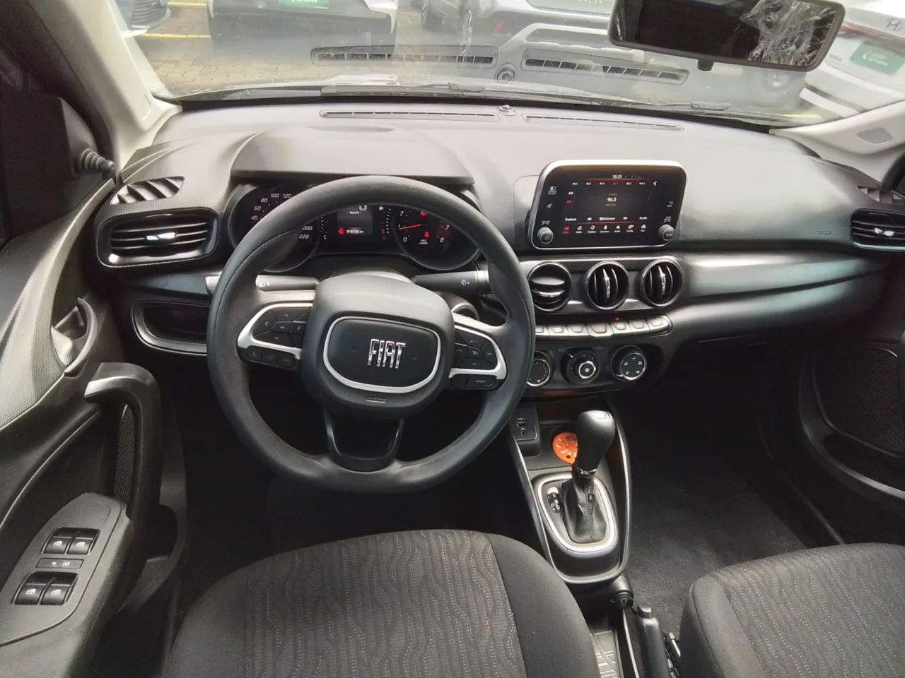 Fiat Cronos DRIVE 1.3 8V Flex Aut., foto 9 de 12