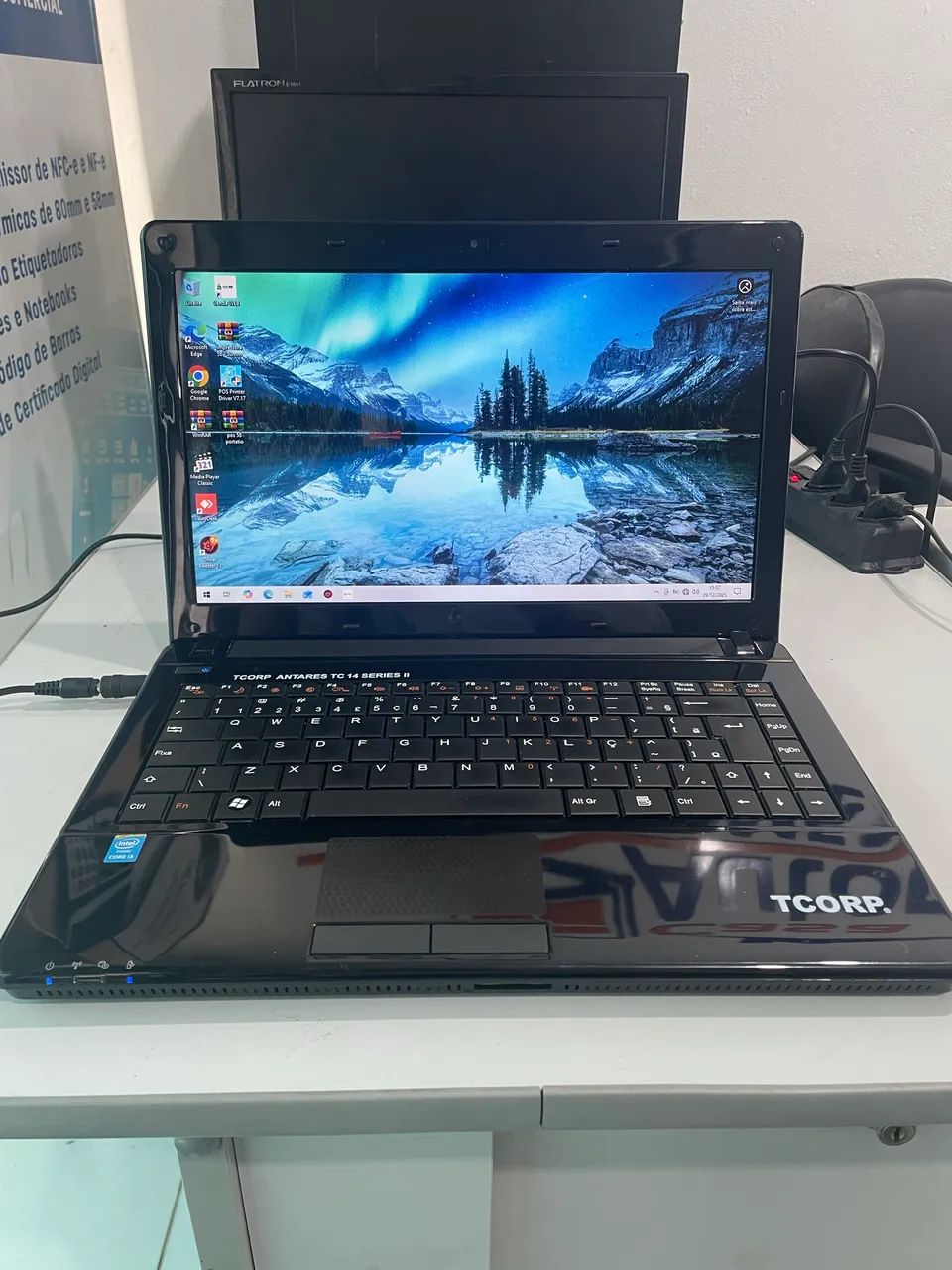 Notebook Novinho/Core i3