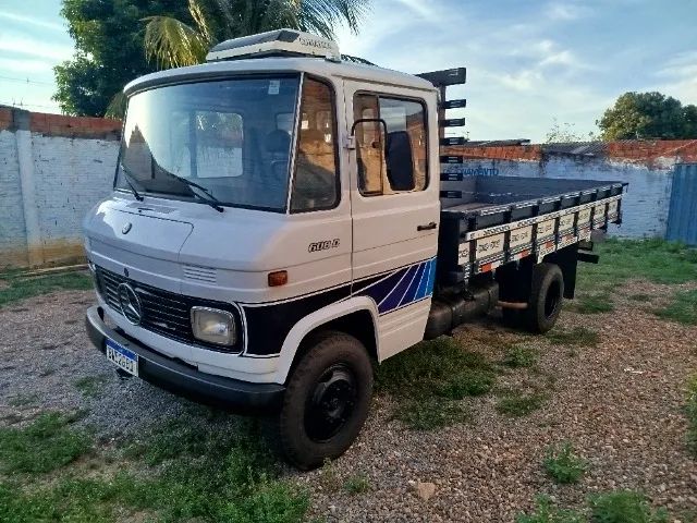caminhão mercedez 608 ano 75 - Foto 2
