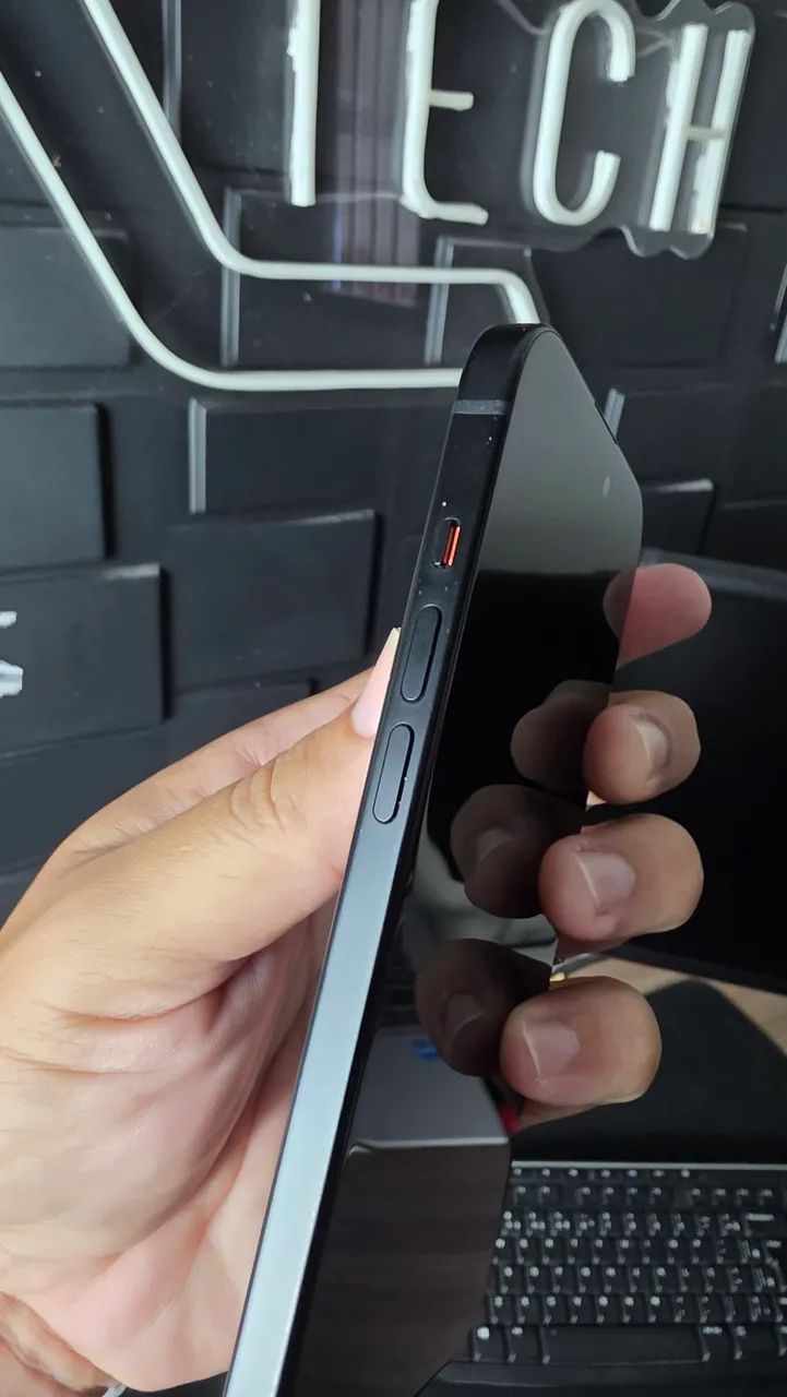 iPhone 15, seminovo, 128gb. - Foto 3
