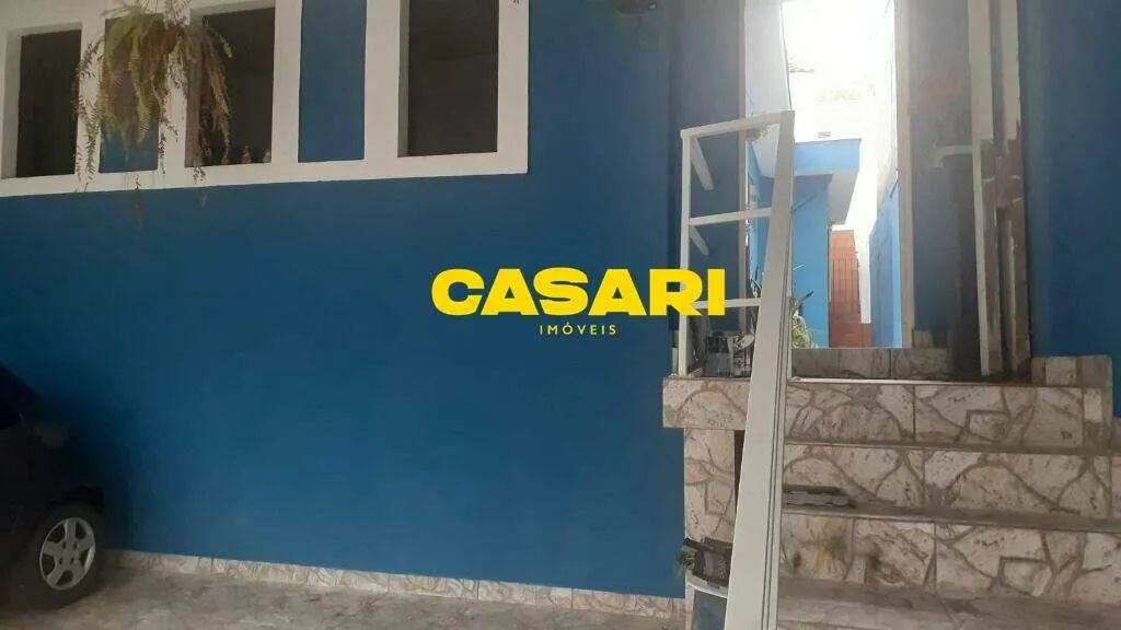Casa térrea com edícula à venda no Jardim Utinga  Santo André/SP - Foto 2