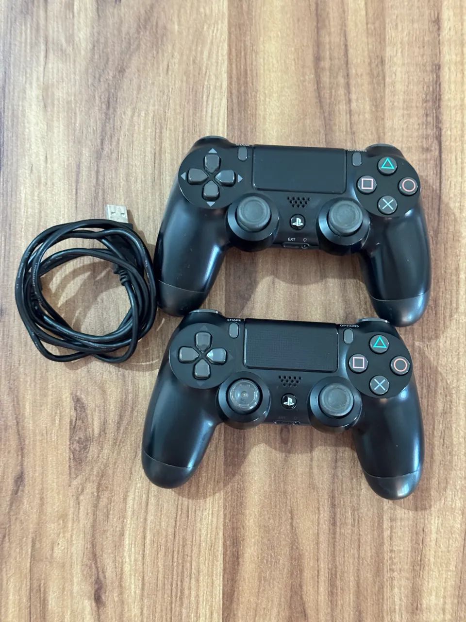 PS4 Pro 1TB - Foto 4