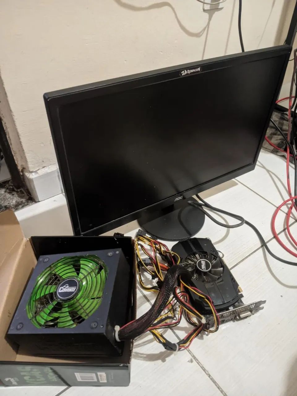 MONITOR + PLACA DE VÍDEO+ FONTE