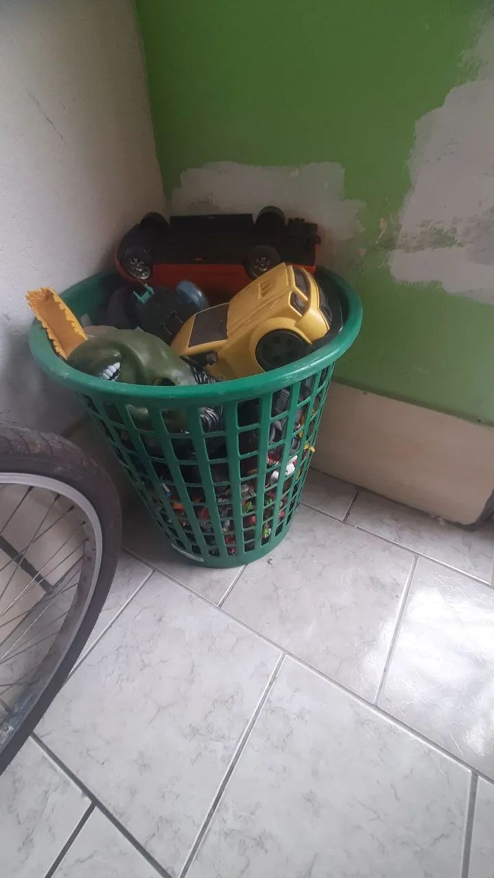 Cesto de brinquedos 