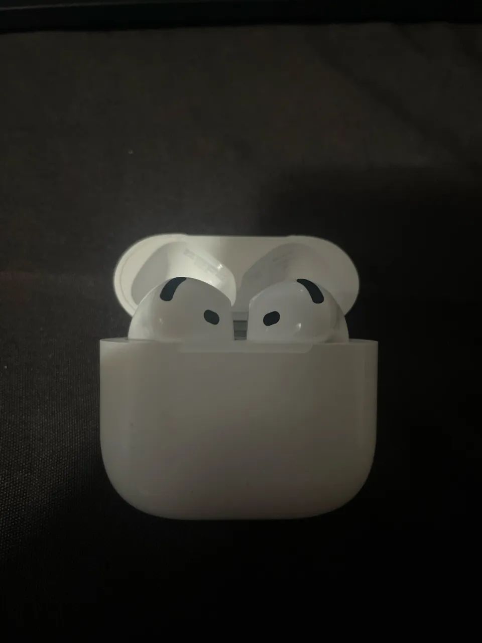 Air pods4