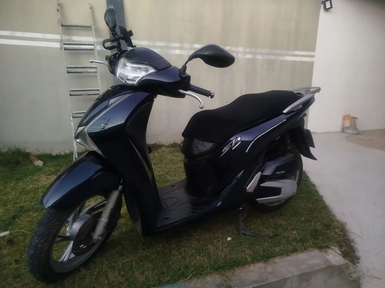 HONDA SH 150 AUTOMÁTICA 2017 À VENDA - Foto 2