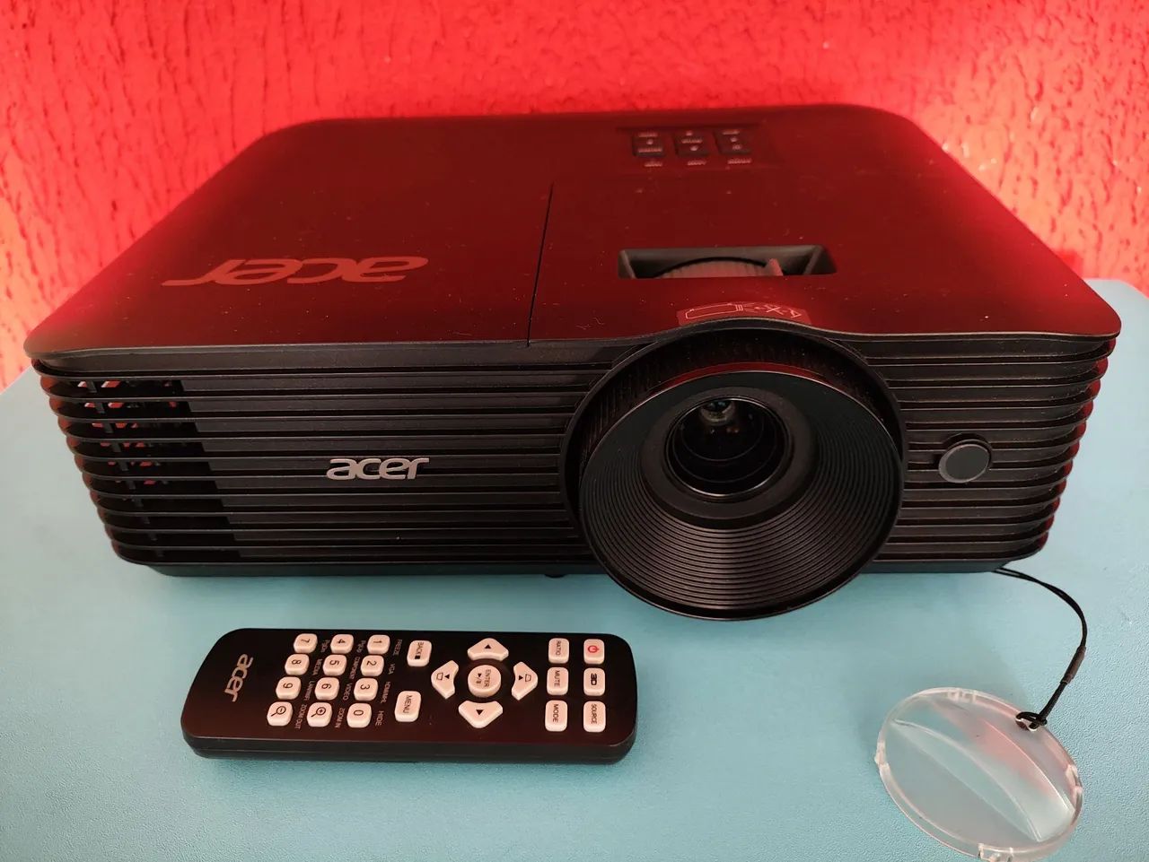 Projetor Acer 4000 Lumens Cinema em Casa