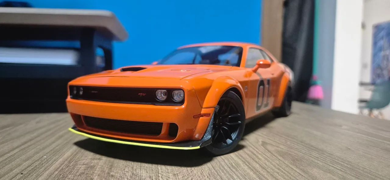 Miniatura solido 1 18 Dodge Challenger  - Foto 2