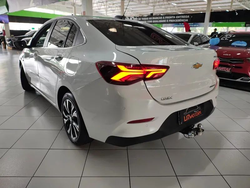Chevrolet Onix Plus Premier 2, foto 7 de 16