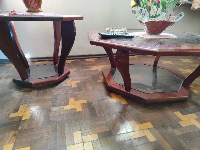 Conjunto de Mesas de Sala em Madeira e Vidro (Octogonal) - Foto 3