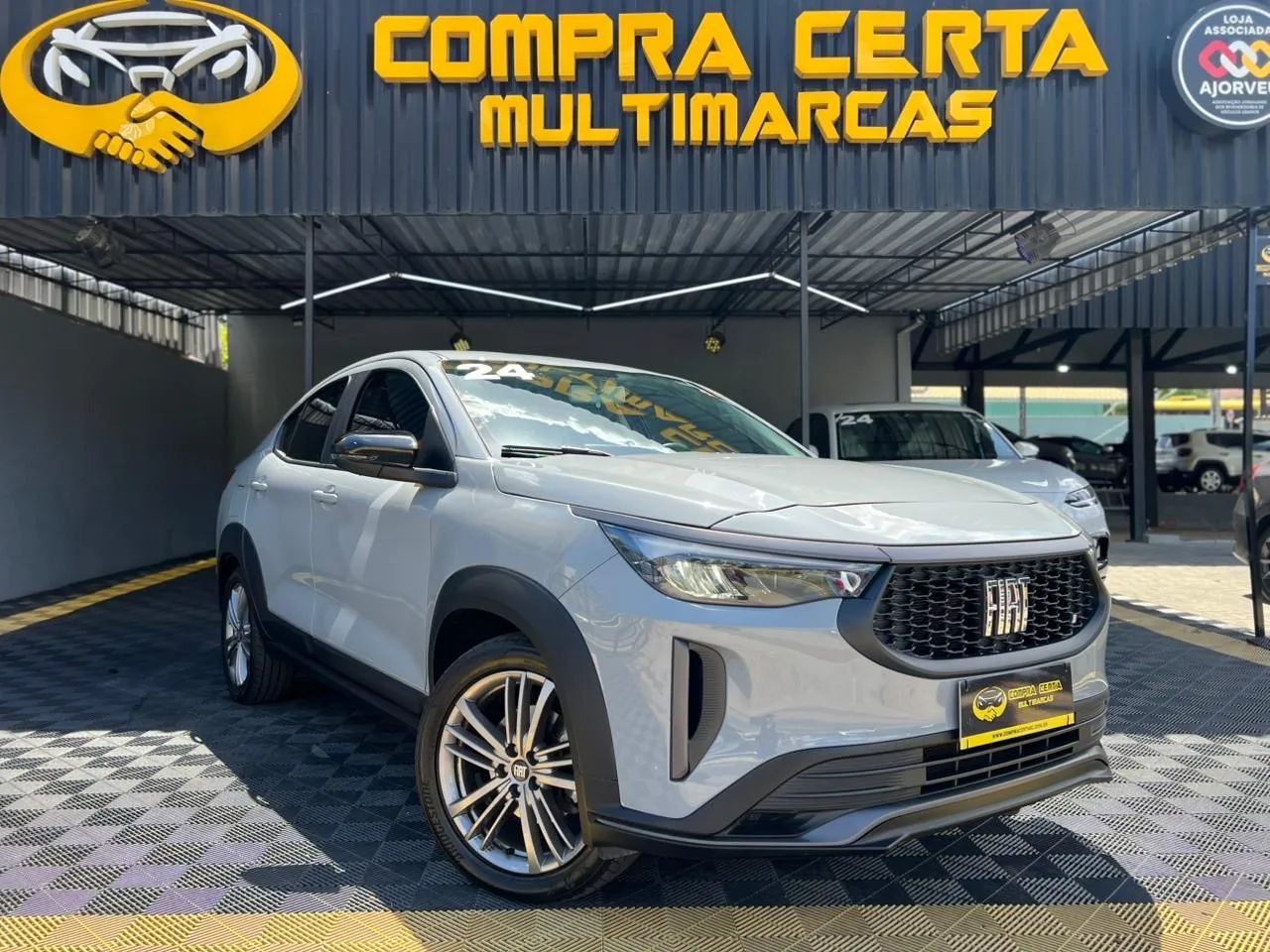 Fiat Fastback 1.0 200 Turbo Flex AUT 2024 - Foto 3