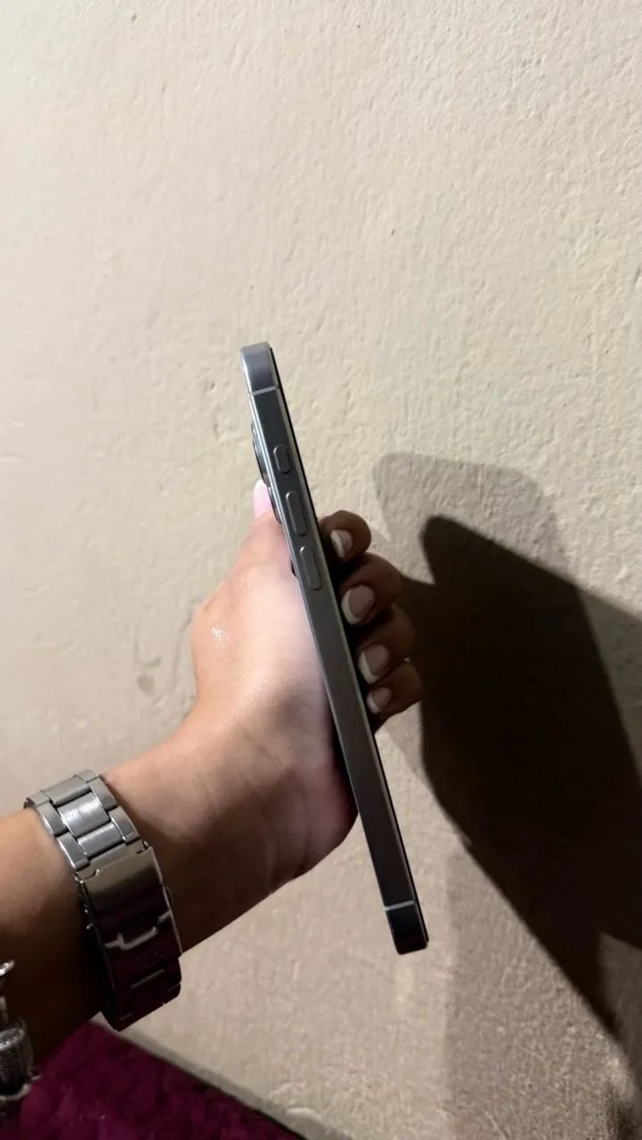 iphone 16 pro max - Foto 2