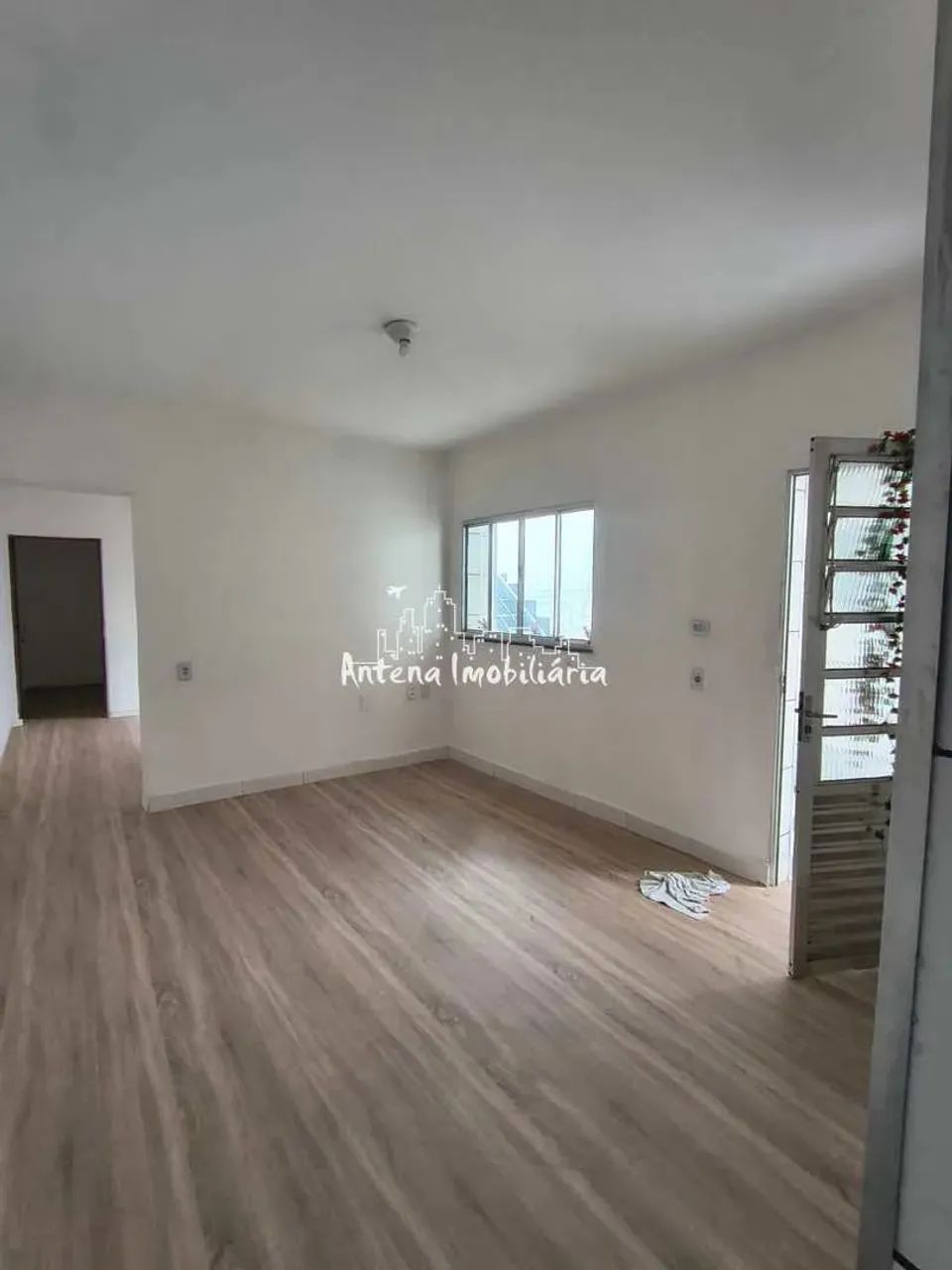 Casa com 05 dormitórios no Jd. Helena - Cód.: 10987. - Foto 3
