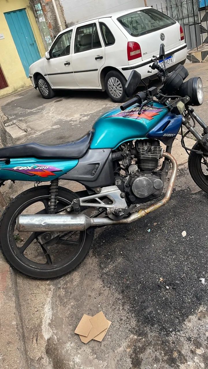 Moto STRADA - CBX 200  - Foto 5