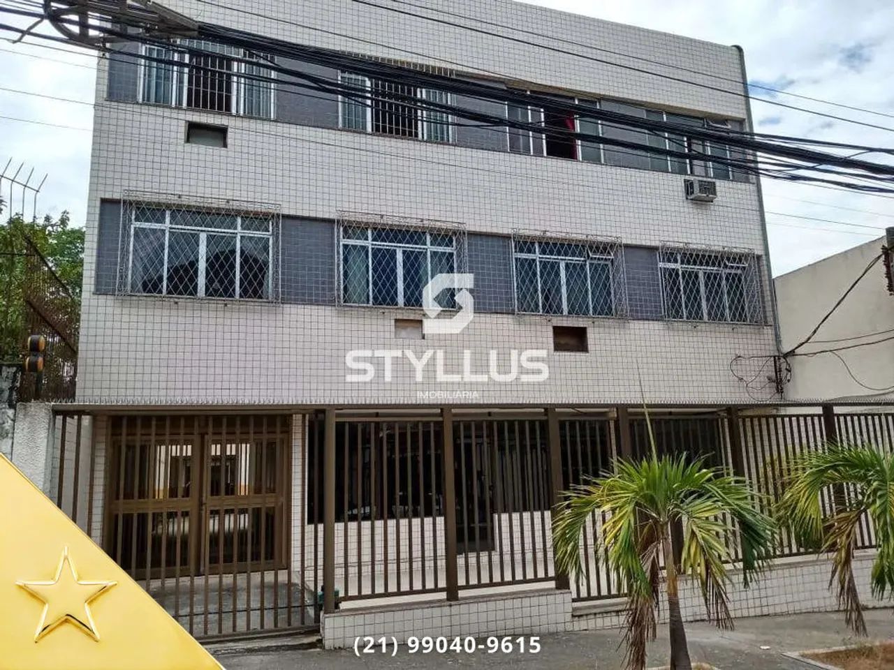 Apartamento de Frente com Comércio e Condução Próximos! M01X