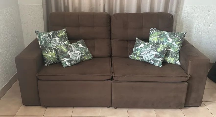 Sofá 4 lugares - retratil - Foto 2
