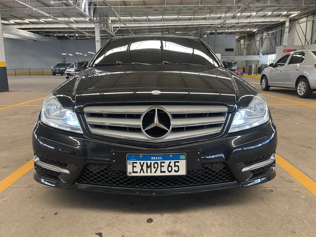 Mercedes-Benz C-180 2013