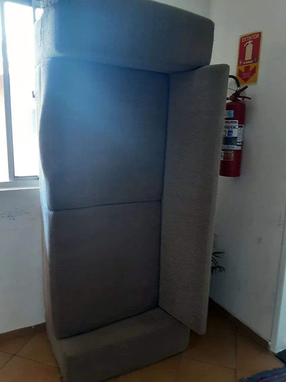 DOAÇÃO SOFÁ 3 LUGARES