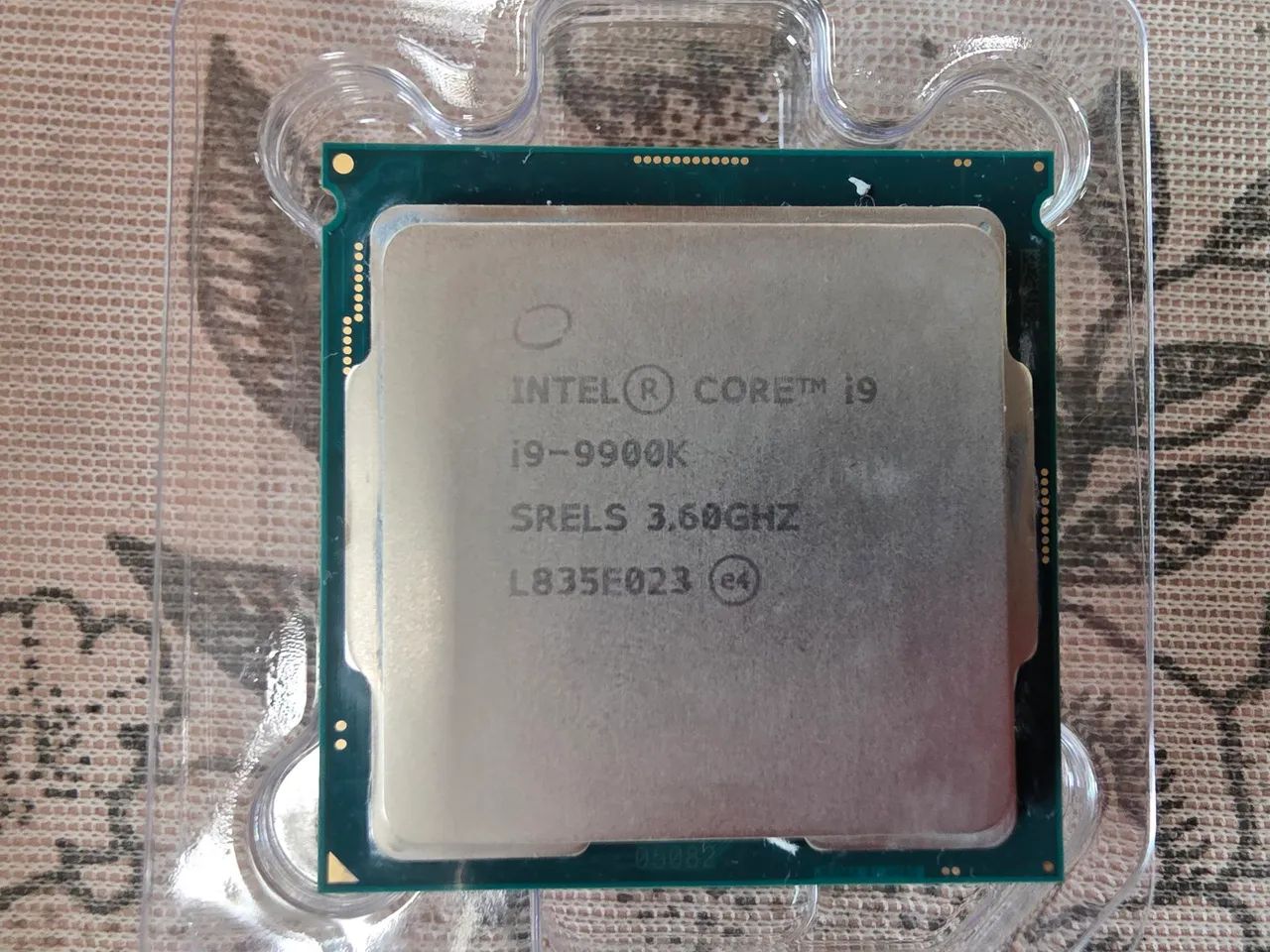 Processador Intel I9 9900K 