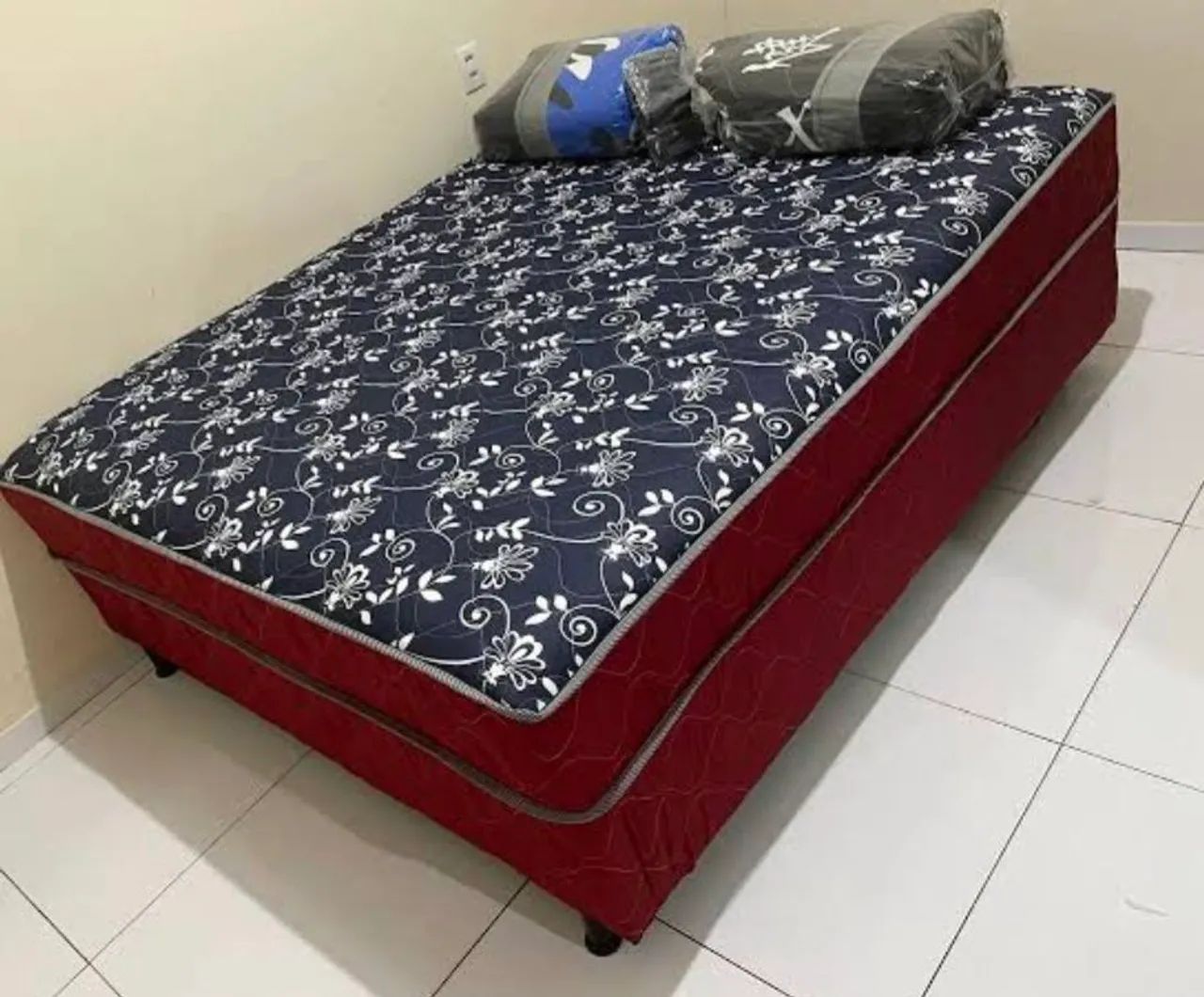 Cama box casal