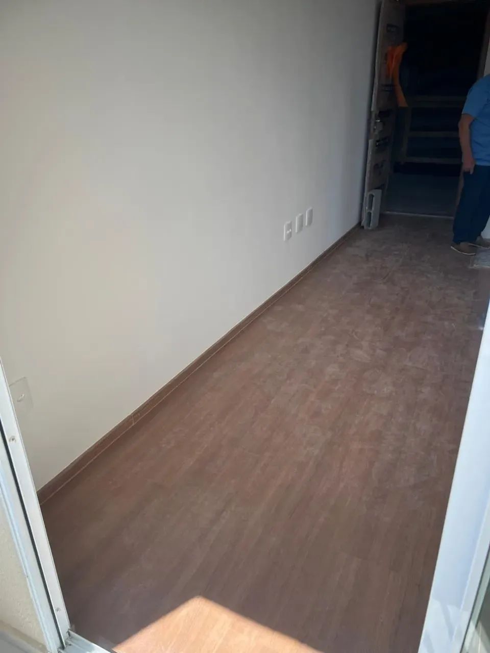 Apartamento com varanda e elevador no condomínio Brisa do Mar bairro cocó - Foto 2