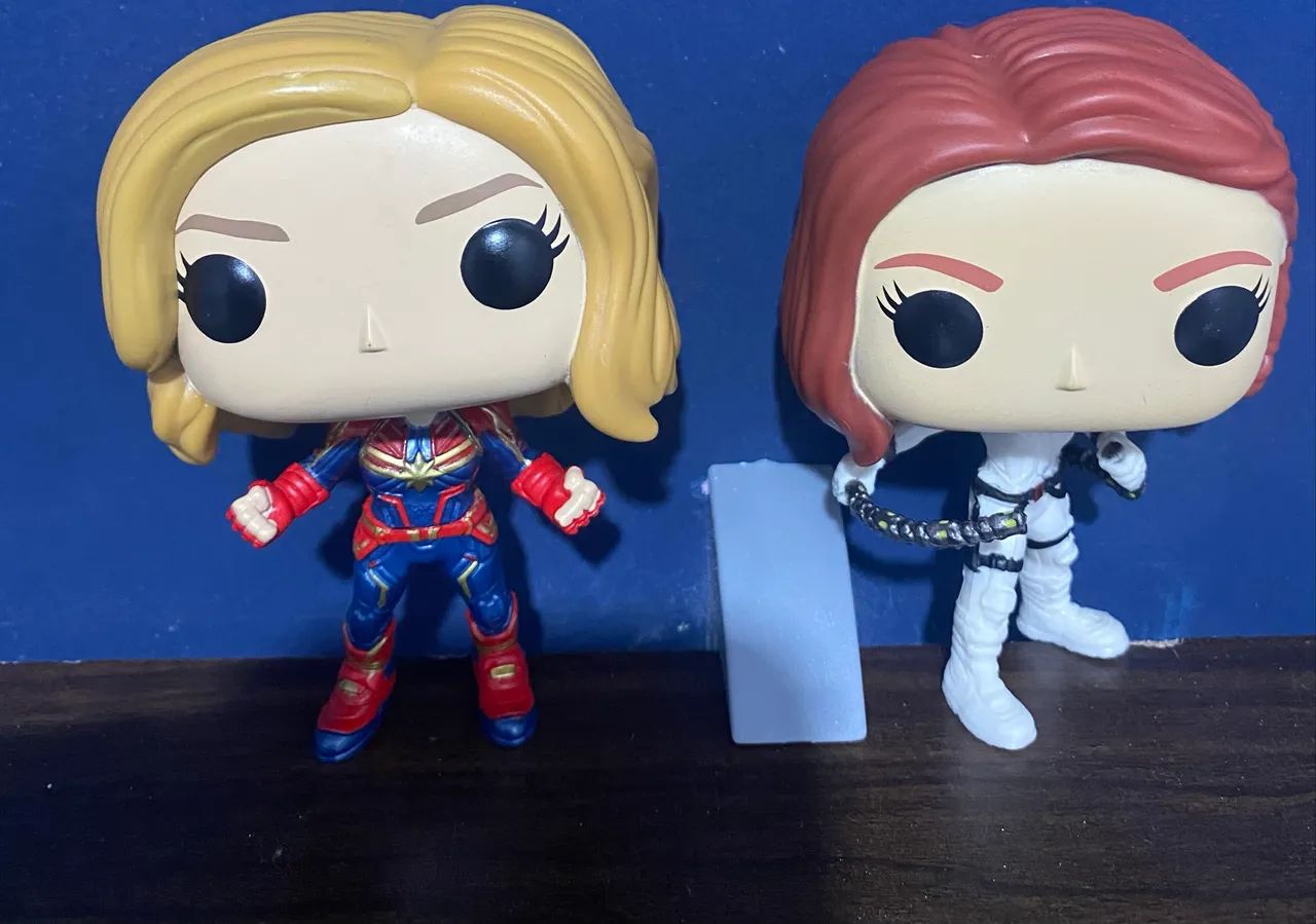 FUNKO POP viúva negra e capitã marvel  - Foto 2