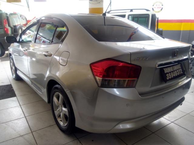 Honda City LX 1.5 Completo c/ multimídia - Foto 5