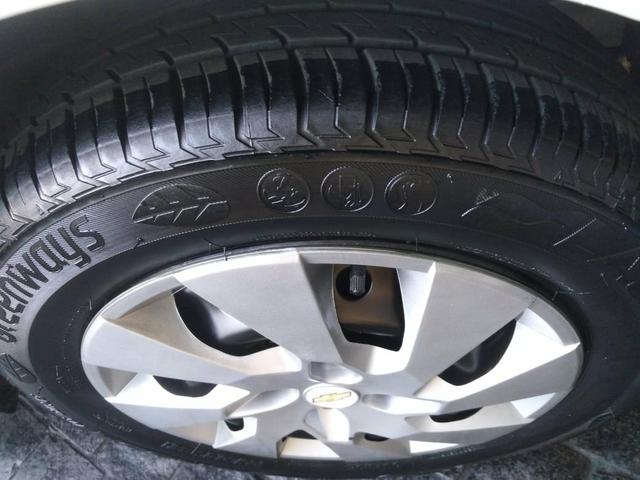 Onix lt 1.4 completo 2013 - Foto 9