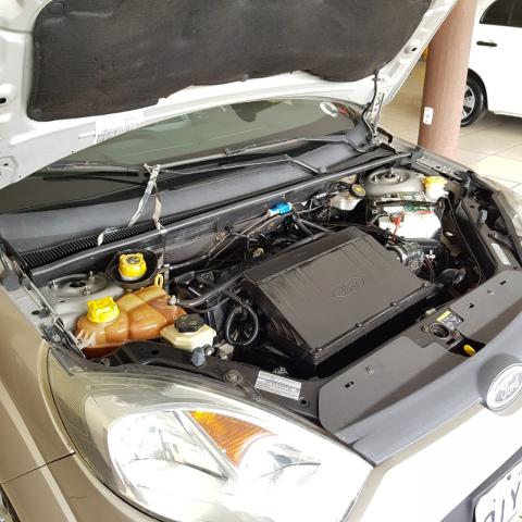 Ford Fiesta Sedan 1.6 12/13 - Troco e Financio! - Foto 14