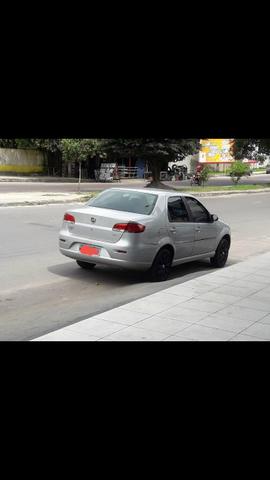 Vendo um Siena top completo Elx fazemos financiamento aceito moto de entrada - Foto 5