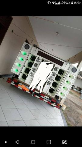 Paredão de som. Vendo ou troco. Em som menor, casa, carro, moto etc.