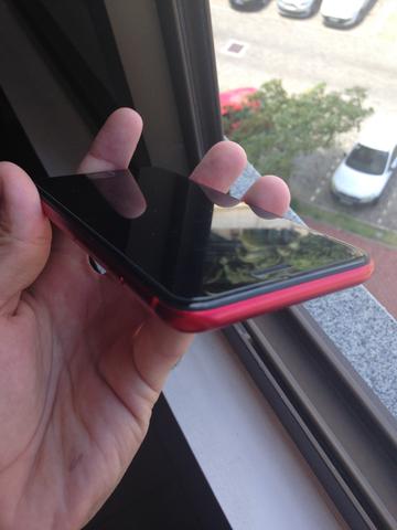 IPhone 8 Red único dono - Foto 3