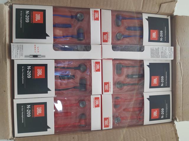 Fone de Ouvido JBL N209 c/ microfone - Foto 2
