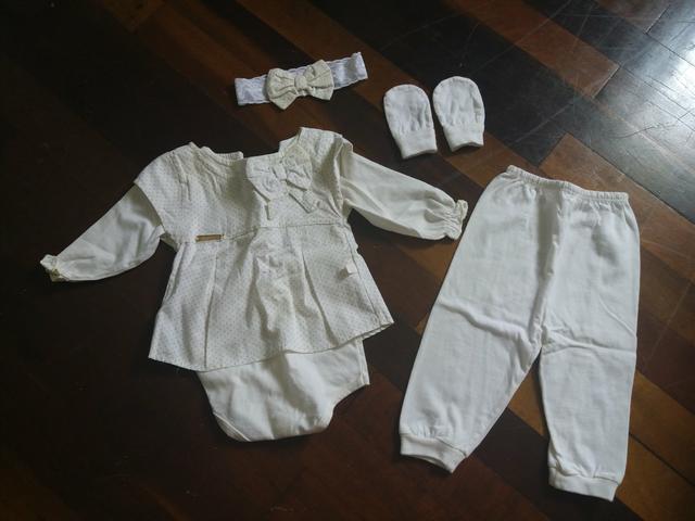 Bebê conforto + saída de maternidade + tocas - Foto 4