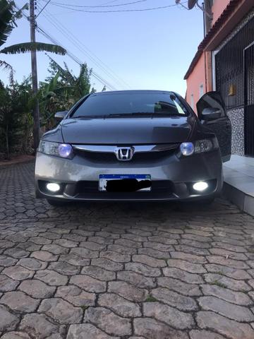 Civic - Foto 3