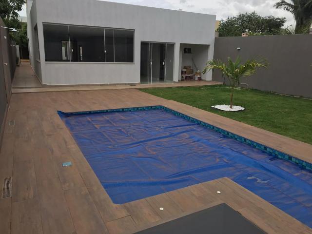 Belíssima casa ótima localização em Vicente Pires, estuda troca! - Foto 3