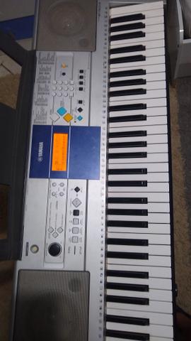 Teclado Yamaha Psr-E323 - Foto 2